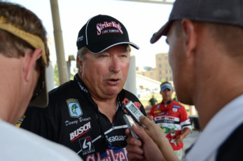 107F2718-2899-4821-A069-1D23F53EEFEB