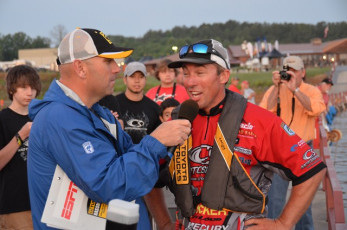 10A7DB5B-7D47-48BF-8EA1-D301C89E2D2C