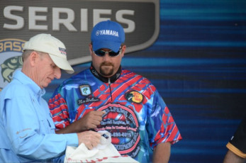 10C282BA-7484-41CE-BD58-1F927E7B944F