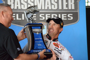 11057755-C685-4B30-841B-40140081CB7D