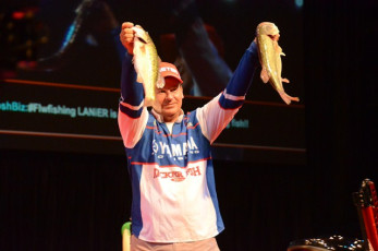 115A6AF3-9891-4B8D-B29F-0C1EBFF9F0D1