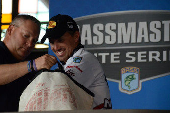 116209AE-6F9D-46B0-B758-471F2302A8D7