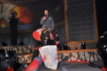 119FC7BA-0BD7-4571-909E-33A0F50352AB