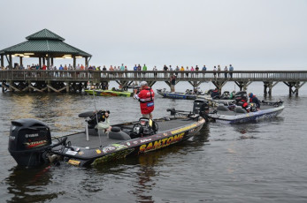 11B4977B-3304-474F-AEF0-F554E0E90911