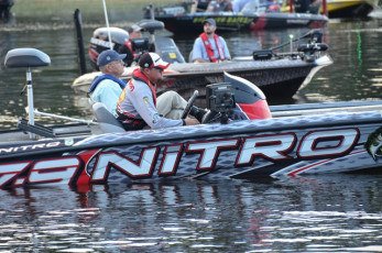 12533AAC-C1E3-49A0-BD15-CC1E08BD73F1