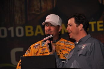 12C05D44-B8AD-4ABE-9D6B-08857EEF8A90