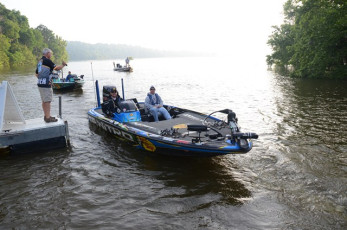 1324CFE2-1955-434F-A270-FA2CD3DEE035