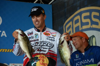 138AA139-7663-4877-96FA-4817C33BCF93