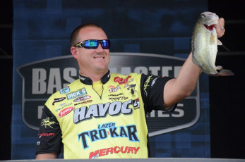 1455CD72-12DD-41F9-8D4B-8F1440247BC2