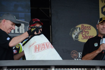 14E9FFB1-8E6A-483D-9E78-40CC7681A631