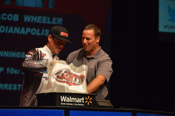 156586CD-50C3-4D94-BFCD-61F0BF625AB0