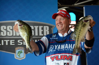 15890B99-4F9B-4E87-97F7-A04C29BBBD12