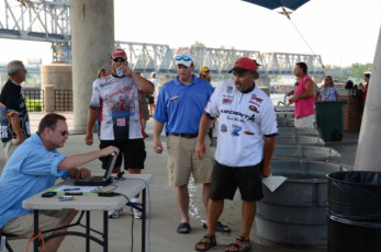 16022FAF-8281-4DB5-AE56-EA7B924447E4