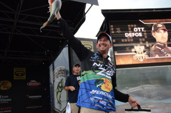 16D0C96A-1E27-4320-98C3-422309CCB90F