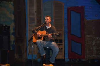 18299F1C-78C8-429B-AE6B-CBE570CA0330