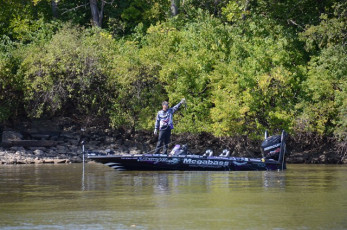 18FF6FF0-671D-40F9-AB3B-DE39EB985AE5