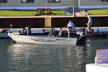 1904FE02-EC64-4C97-B2DC-1079910E54DE