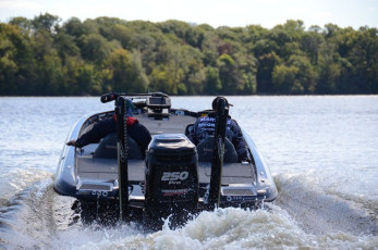 1909F2E7-8655-48D3-B12F-9278A839F98C