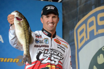 193E70D0-D7EB-4B88-A6A2-F221D3A7007A