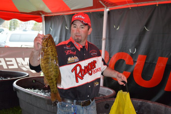 19C1599F-B1D5-4095-9F33-2ACA4C7E8DE6