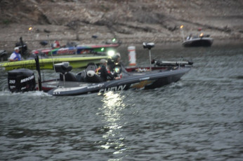 1ABF4D3B-6E7E-4721-93B3-46A7004C16BB