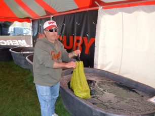 1AC6978A-7568-4361-8150-96C50372BE3E