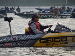 1B419D7D-32D4-4114-9530-A0A6C4240914