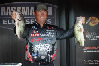 1BB0FA1E-83B1-4914-8F92-A42E3025D337