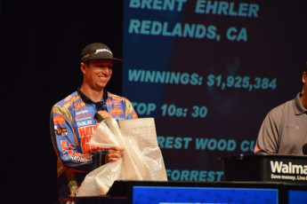 1BDDFF7B-8CEC-4A92-B8D4-FCB0DF5B26C0