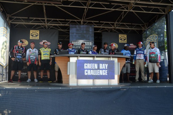 1C31AFA3-1E8B-4A46-BF72-D9A52F0A6929