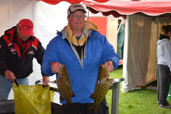 1CDA21D1-A0F5-444A-9C3B-17590FC20A42