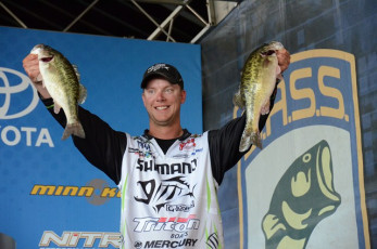 1DBD8CDE-9561-4210-89B8-EA58FEB8CB51