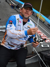 1E6E5867-5F0E-4818-9BAA-C9BA1178BA41