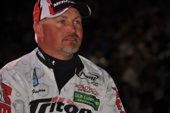 1EC0CBDA-F0E4-4BFE-9A50-62D1024DC65F