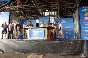 1ED61D8F-3103-4958-8858-D076B3A91E0C