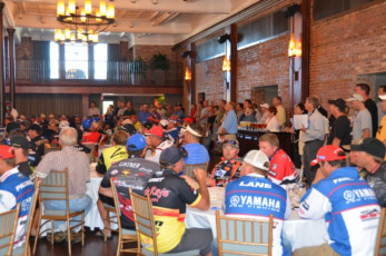 20BC6C7E-212E-43B2-A9A8-F1283D9CFF5F