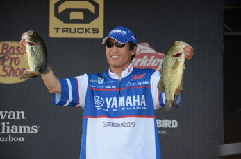 20FFAF0B-7CAA-421E-977E-766A8A01F6CE