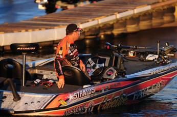 21770B26-DBC3-4BEB-8665-21F58C79AE79