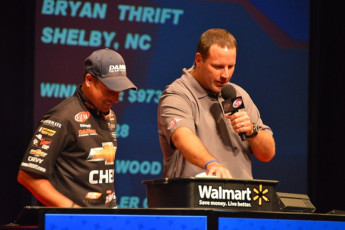 21A04D6C-2EF0-46FA-89C3-9FEB8B78DE77