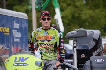 21E3DE46-C9FC-4D1C-95ED-F859DAF2847A