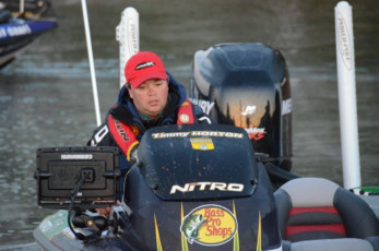 220039BD-4ECE-4E40-B9A8-A885D40B07AB