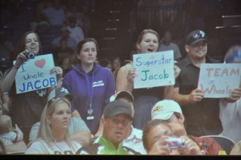 2202FD06-B8F7-446F-8F36-27ABD22D9EFD