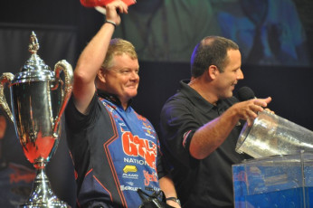 2223D27A-FFDA-46C7-86F5-45A8EC4B7167