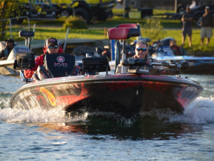 22456B60-784B-4F9C-8F2C-6D9D5642D0AD