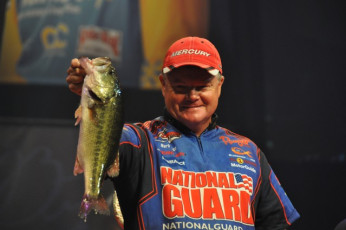 226F39A8-9242-4DB2-BD4B-066F93C5C245