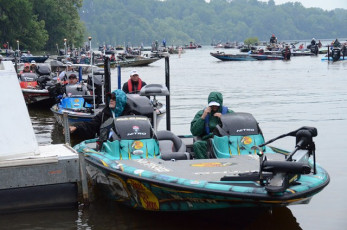 22A10186-B80C-451E-B64E-38EE0AD922EF