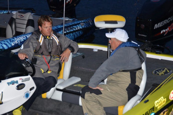 22E589F1-1544-4EAC-8F6C-62256FFB67E8