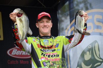 23E6EDBD-6253-4533-B63C-553F5AA19180