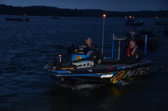 24B35E3B-7AF9-4563-B944-A77E45686328