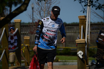 24BBA456-8D62-472D-81FA-A39DD14B608E